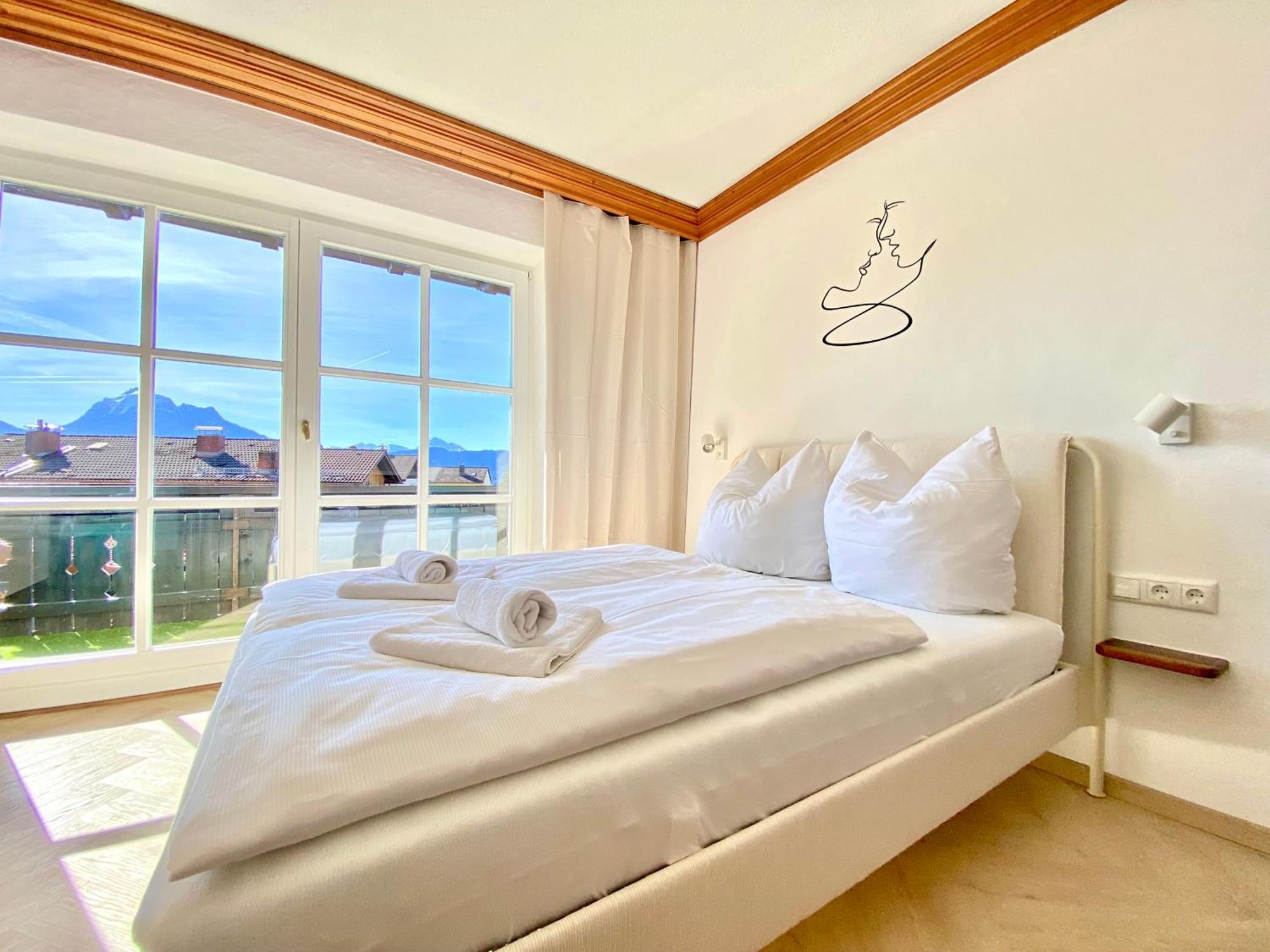 Best Butler I Romantic 4Two I Kueche I Balkon I Parken I Schlossblick Füssen المظهر الخارجي الصورة