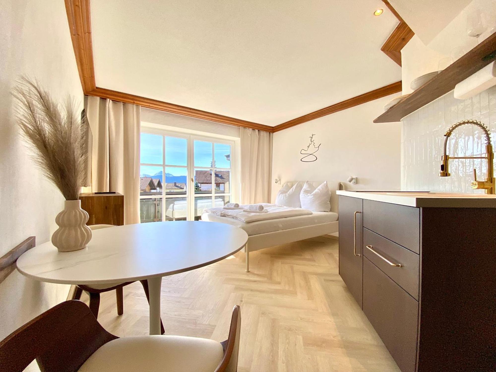 Best Butler I Romantic 4Two I Kueche I Balkon I Parken I Schlossblick Füssen المظهر الخارجي الصورة
